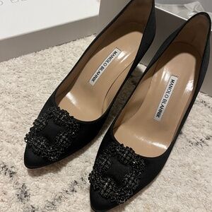 Manolo Blahnik Hangisi 70 pumps